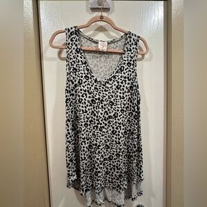 Hi-Lo tank top